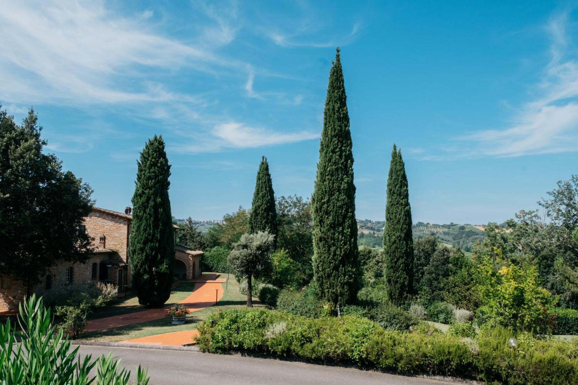Podere Fignano, Holiday Home - Apartments Fully Renovated 2024 มอนตาโยเน ภายนอก รูปภาพ