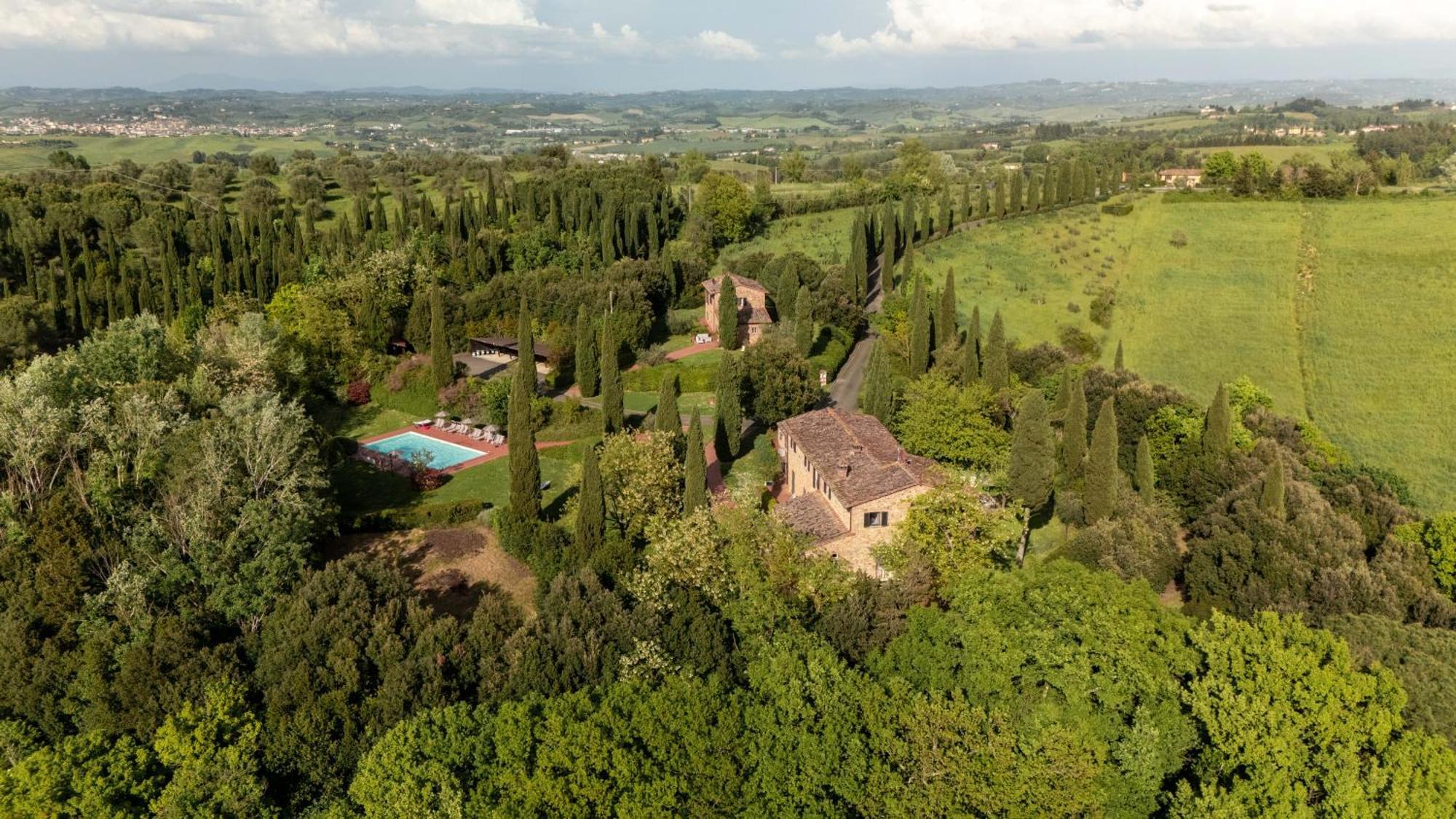Podere Fignano, Holiday Home - Apartments Fully Renovated 2024 มอนตาโยเน ภายนอก รูปภาพ