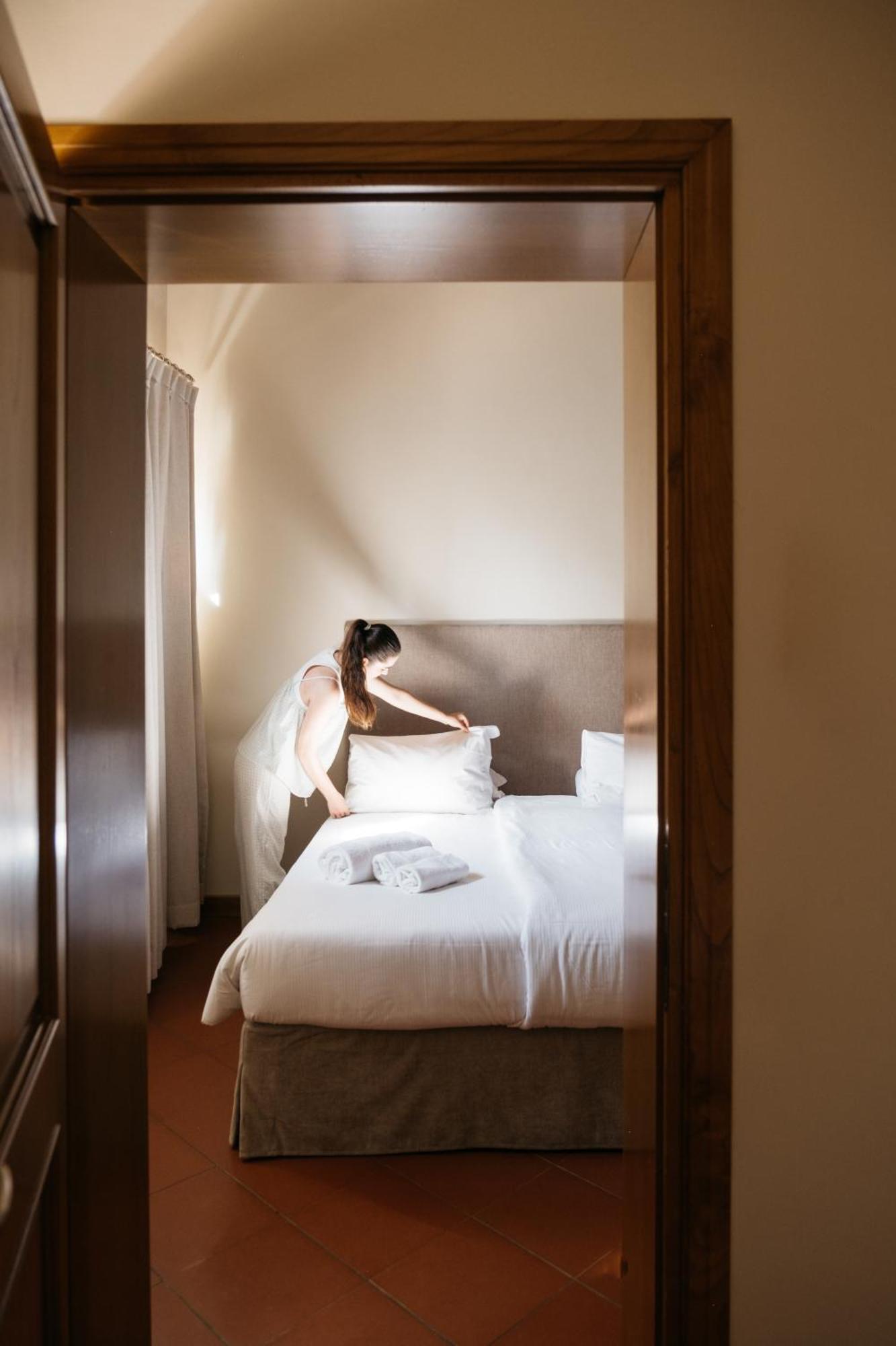 Podere Fignano, Holiday Home - Apartments Fully Renovated 2024 มอนตาโยเน ภายนอก รูปภาพ